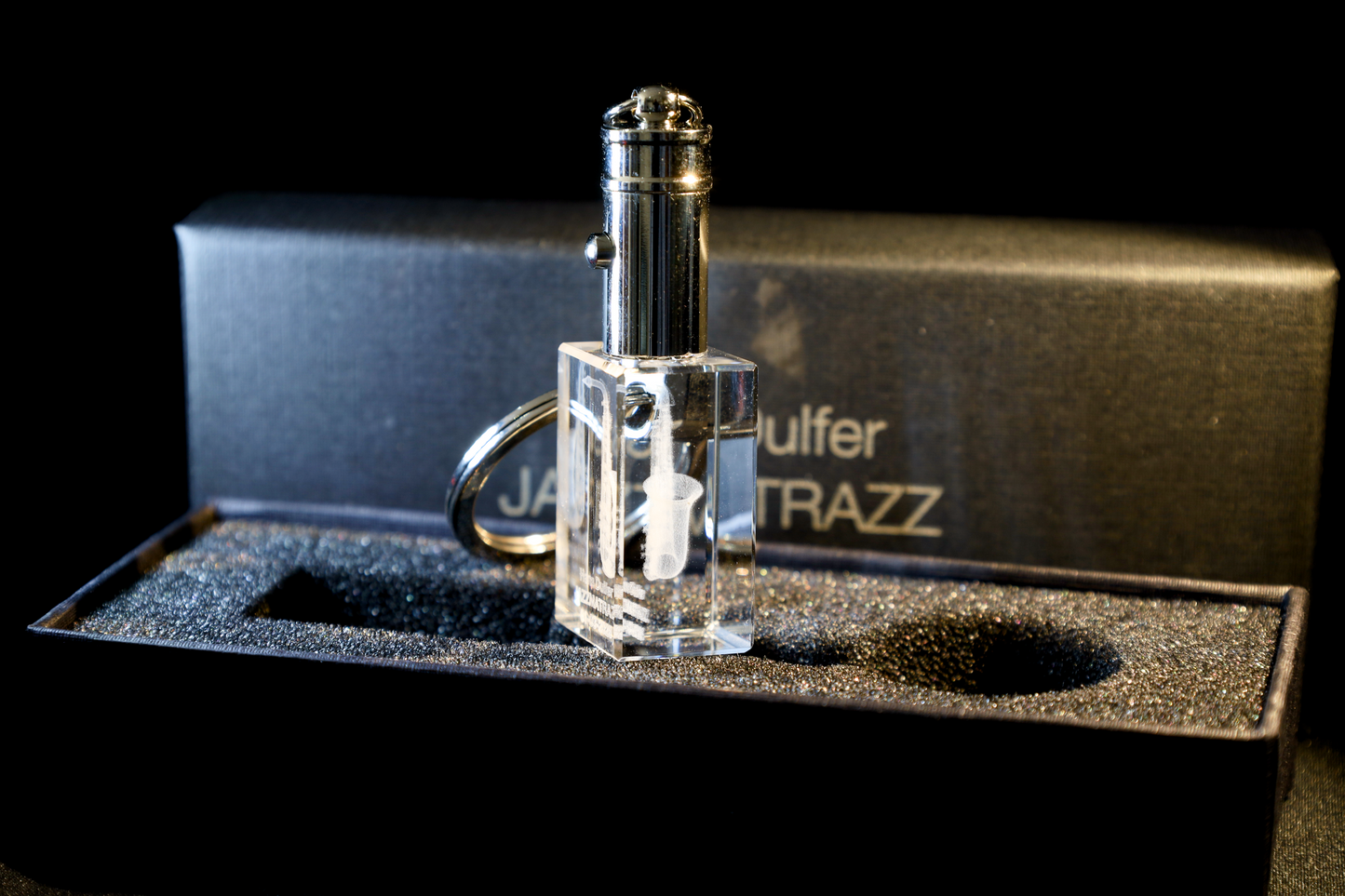 Sleutelhanger Saxofoon – 3D miniatuur met jouw eigen gravure