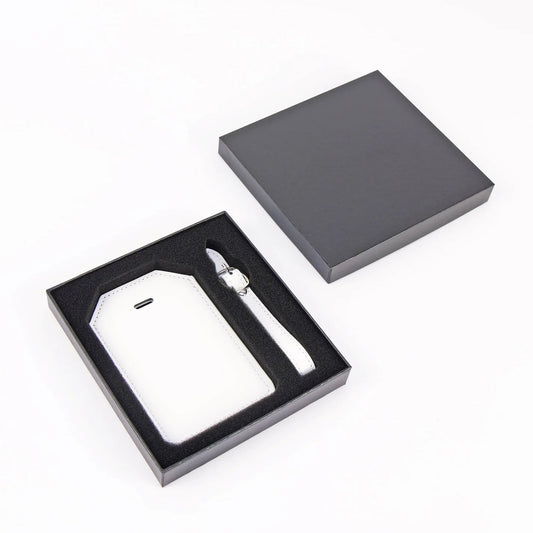 Luxe Reiskofferlabel met Privacyklep Wit (inclusief 2 kanten graveren!)