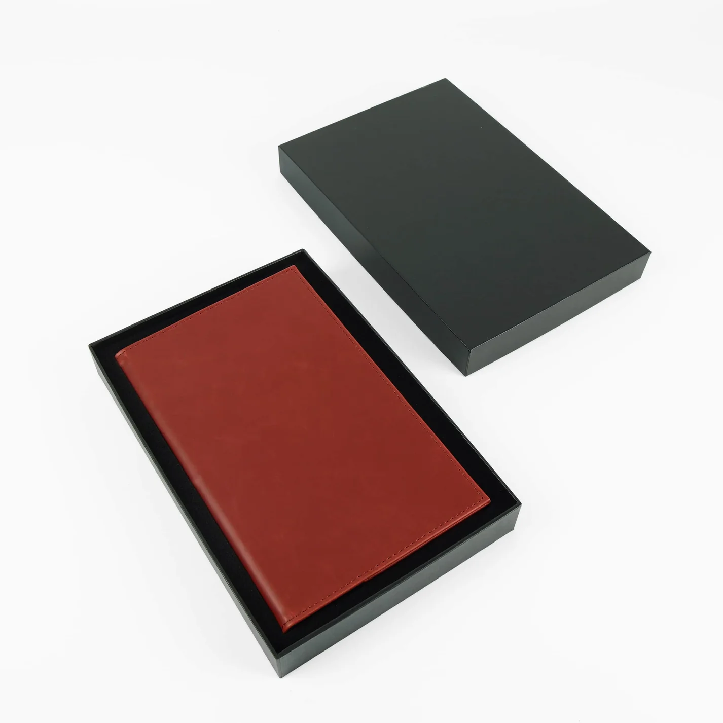 LaseretteⓇ Luxe Notitieboek Rood (inclusief graveren naam en logo!)