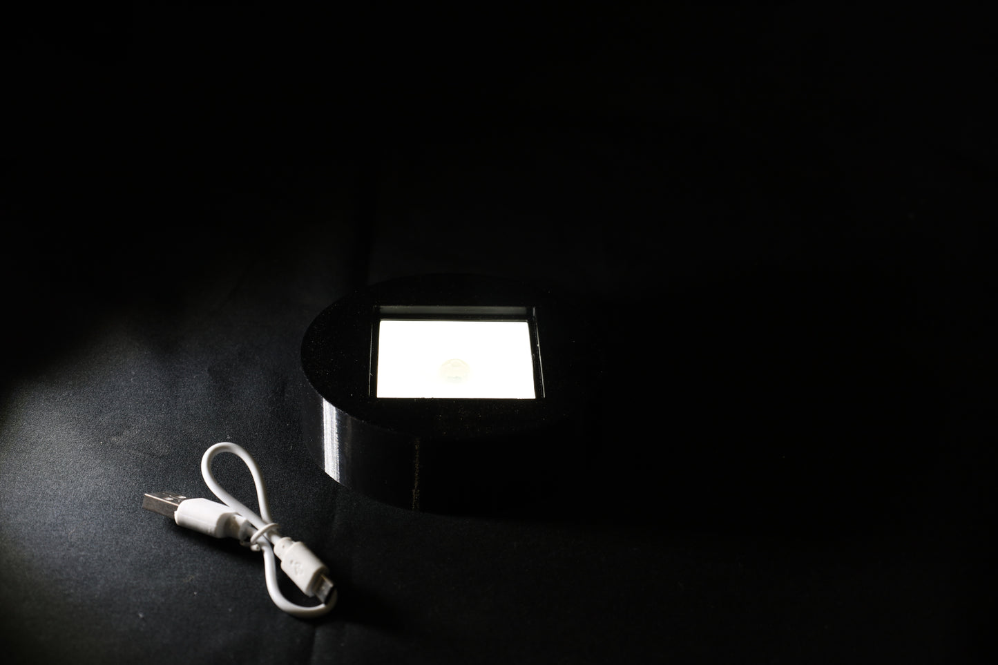 LED Lichtbase Zwart – Perfecte aanvulling voor K9 Kristal VERTICAAL