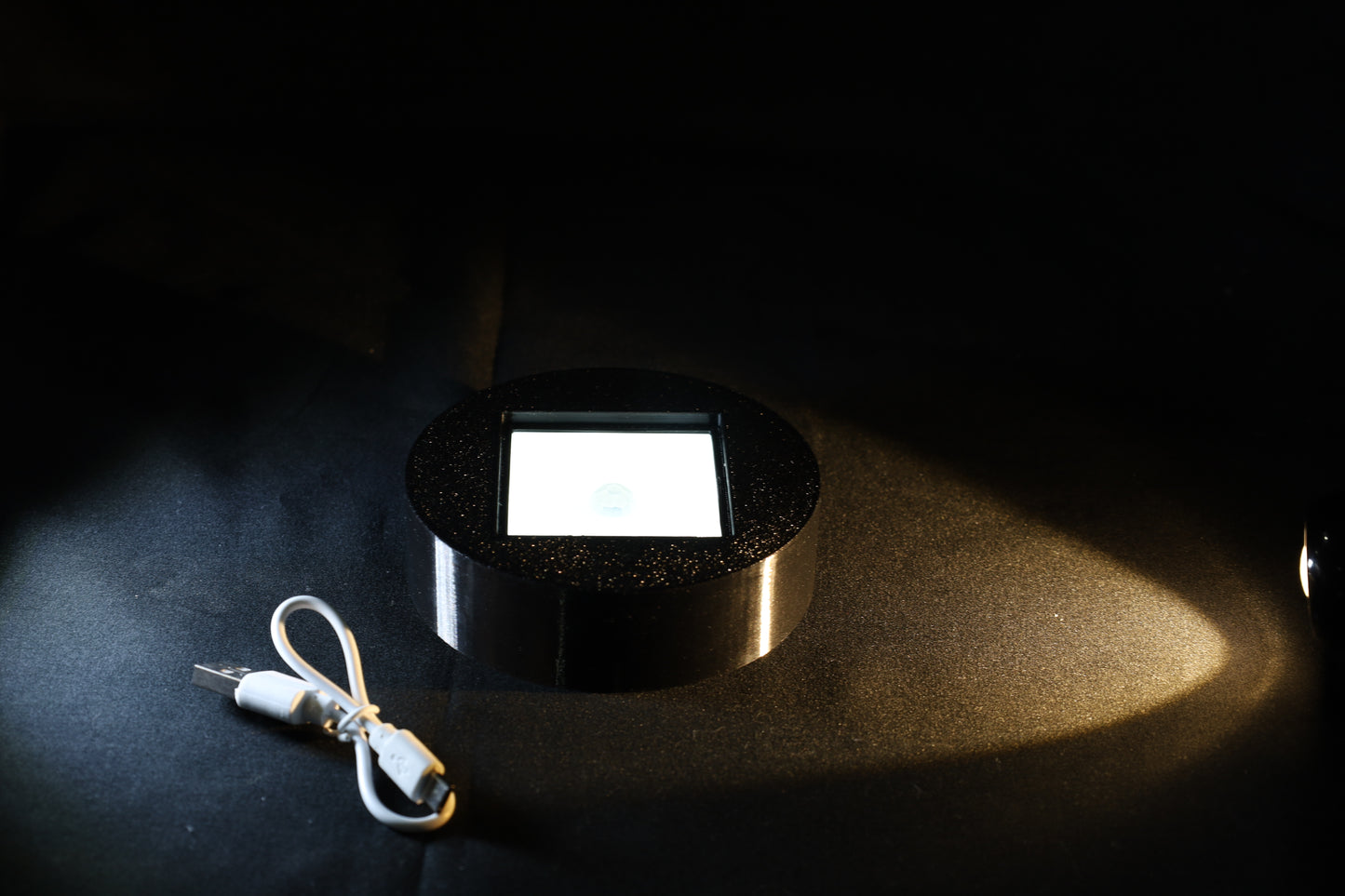 LED Lichtbase Zwart – Perfecte aanvulling voor K9 Kristal VERTICAAL