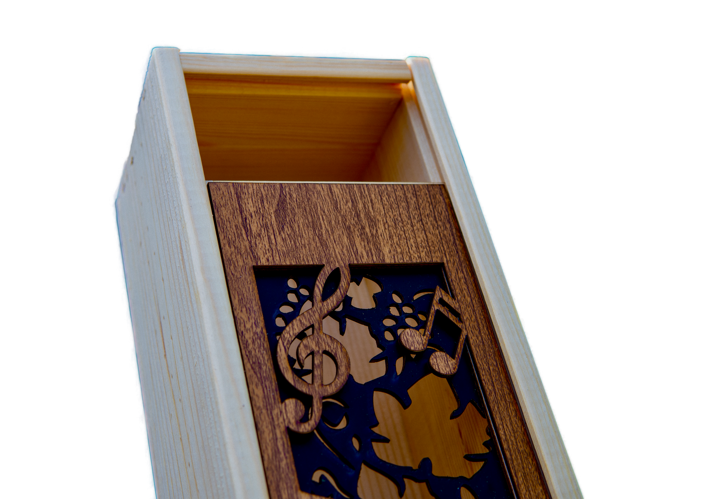 Wijnkistje met gitaar uitsnede