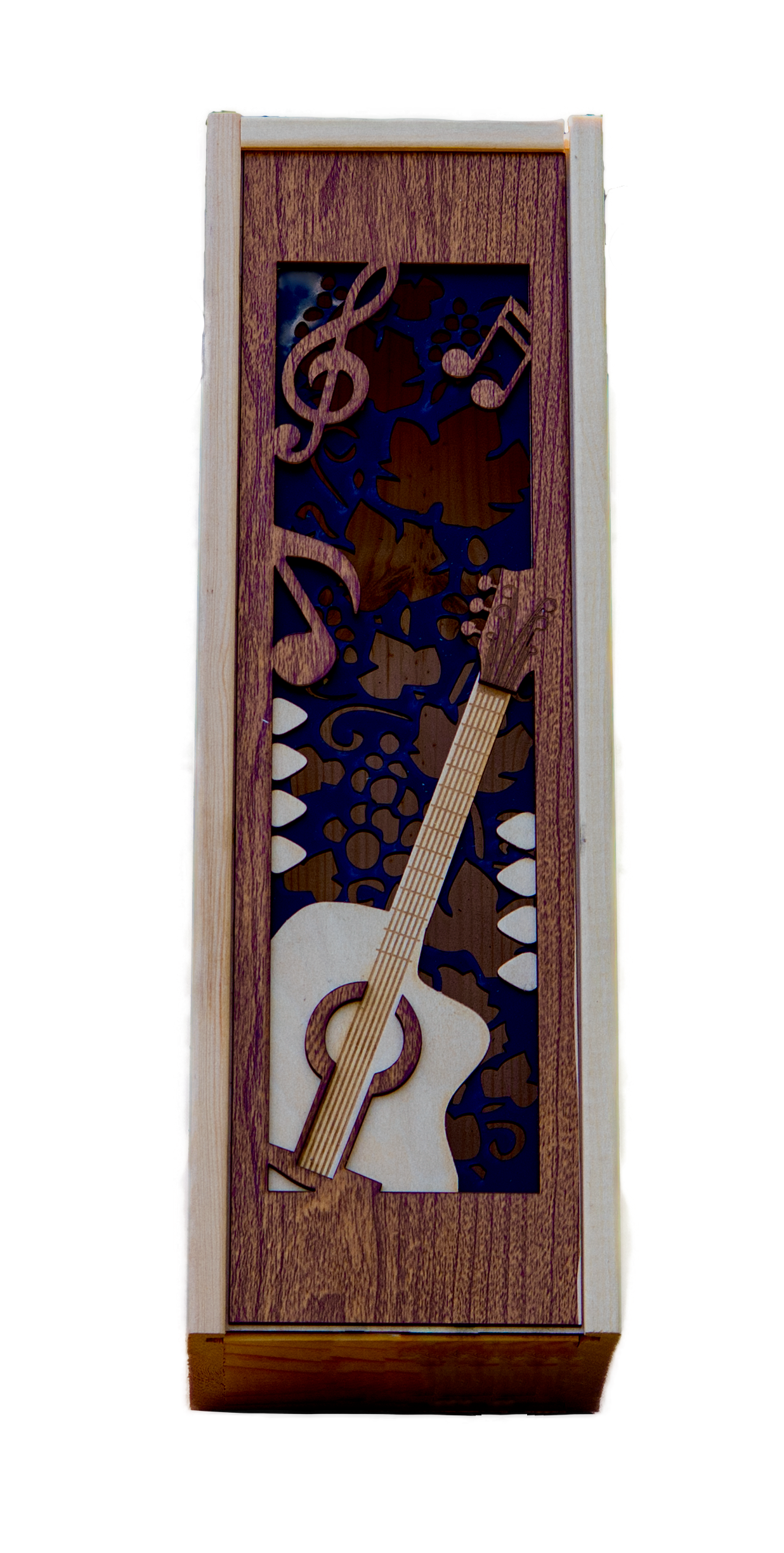 Wijnkistje met gitaar uitsnede