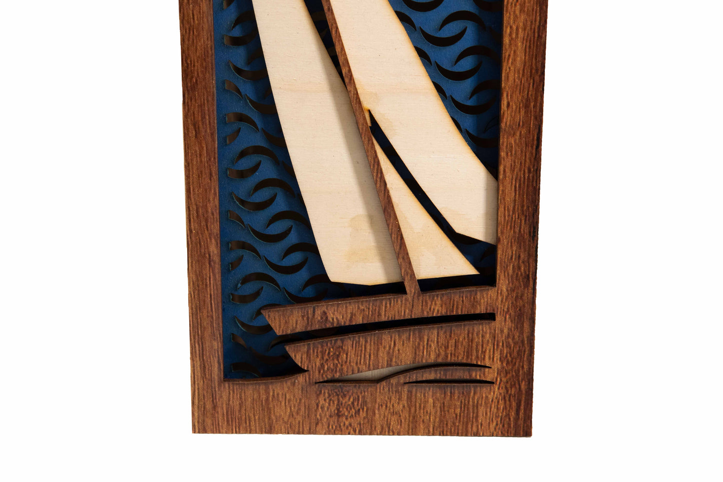 Wijnkistje Zeilboot uitsnede