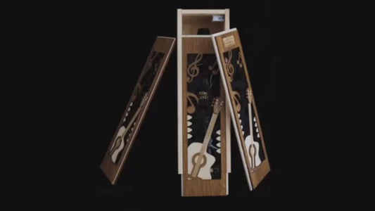 Wijnkist gitaar gepersonaliseerd